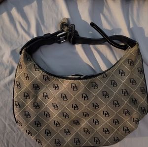Dooney & Bourke Purse